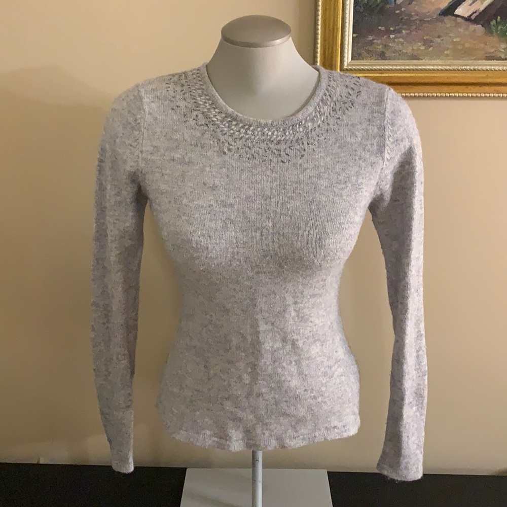 Grey warm sweater size XS